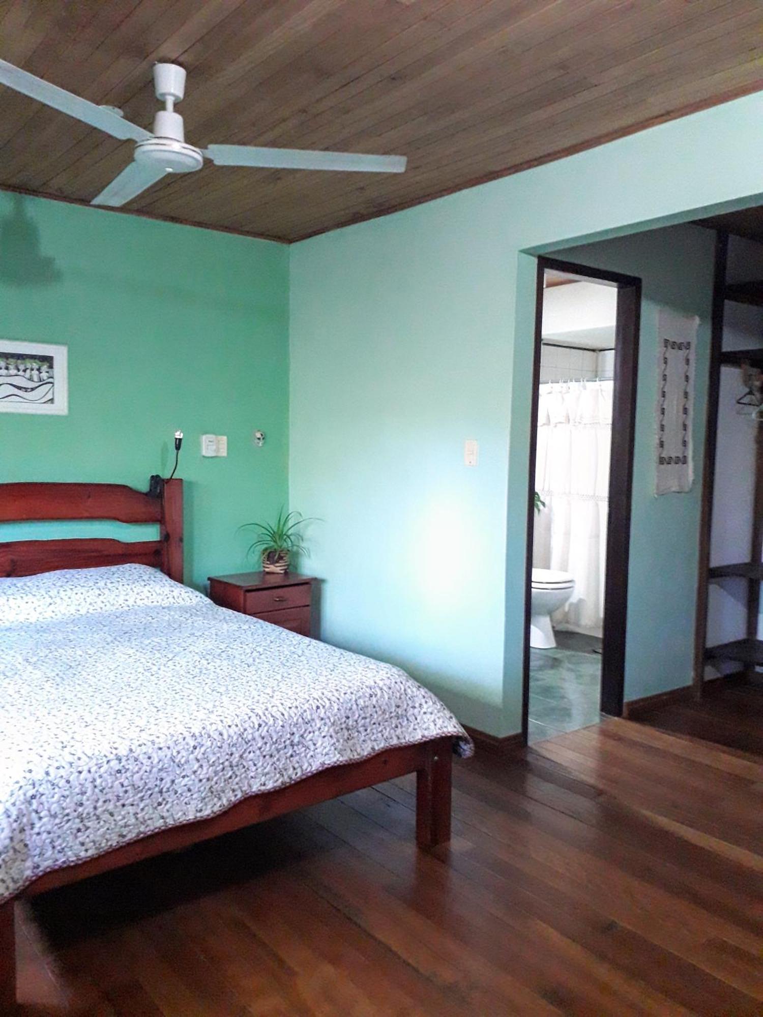 Jardin De Naipi Apartment Puerto Iguazu Bilik gambar